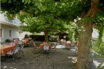 Austria Hotel Faak am See, Exterior